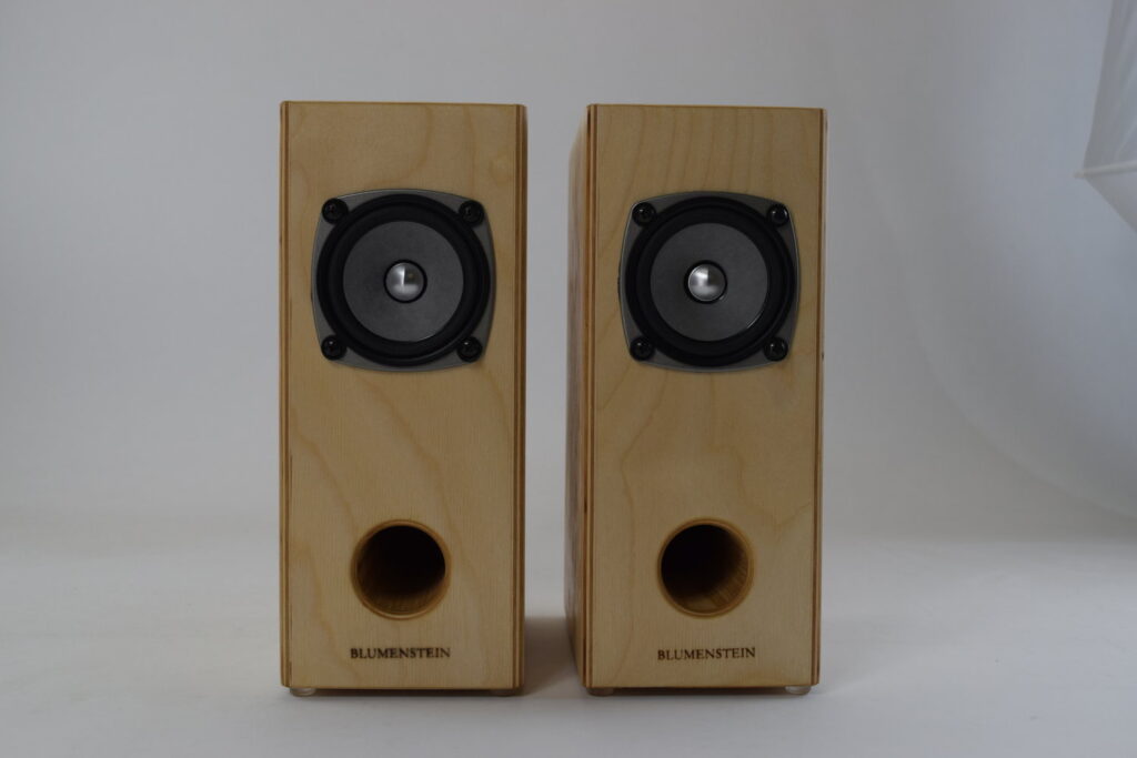 Benefits of Using Birch Plywood for Speaker Cabinets: